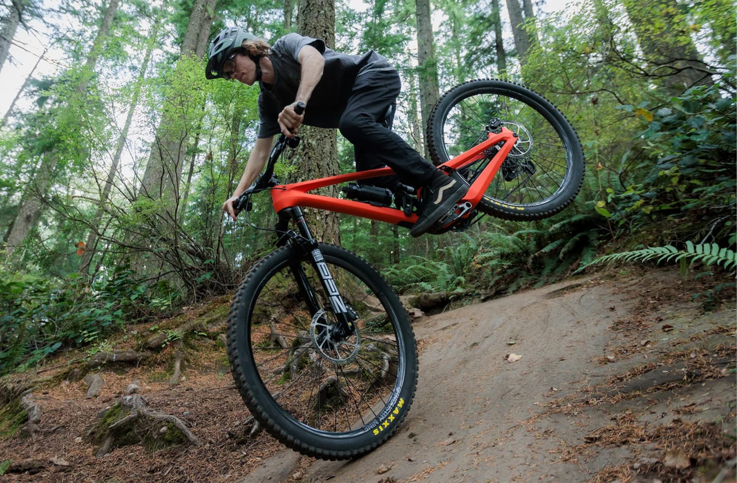 Stars & Chrome E-Bikes | EVIL Bikes | Offering